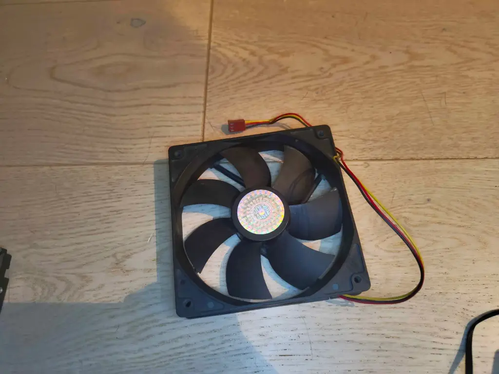 Cooler Master 120mm vifte