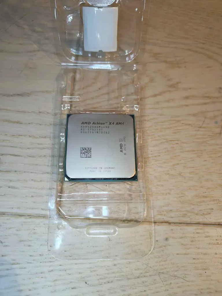 AMD Athlon X4 950 AM4
