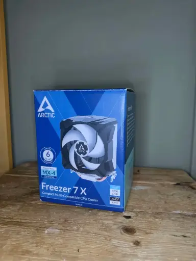 Ubrukt Arctic Freezer 7 X
